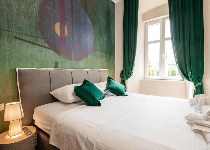 Deluxe Apartments&rooms Revis Rijeka