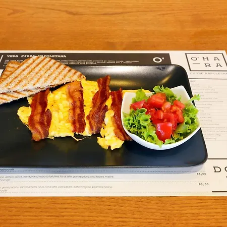 Apartament Deluxe & Revis Rijeka