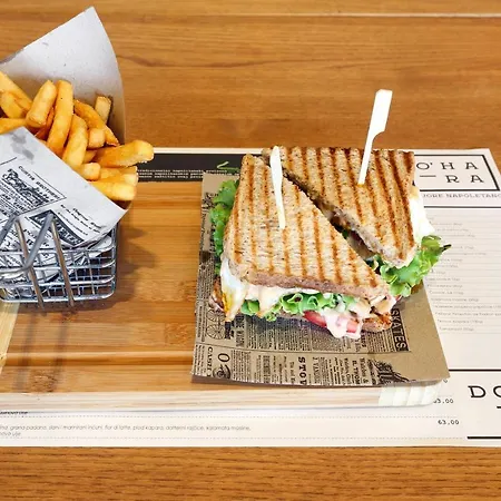 Apartament Deluxe & Revis Rijeka